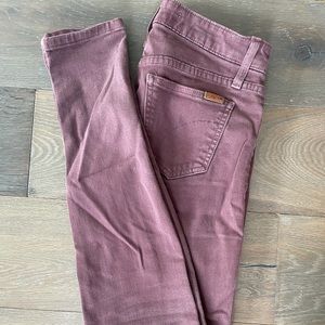 Joe’s “The Skinny” Jeans Size 25